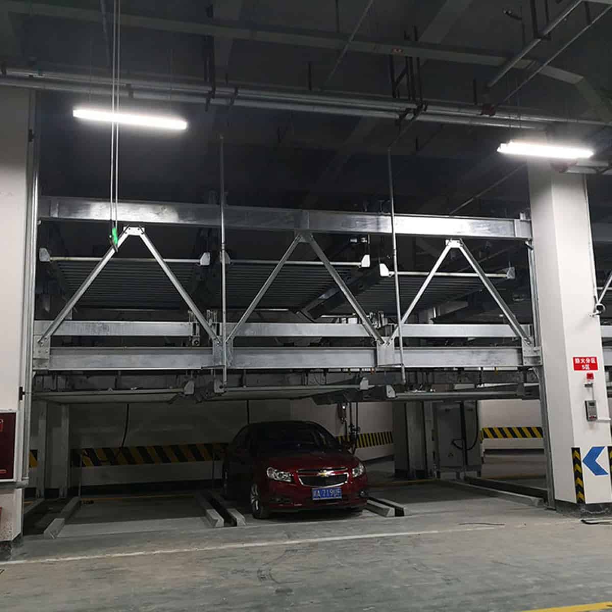 4柱立體車庫停車設(shè)備過驗(yàn)收升降橫移式停車設(shè)備租賃經(jīng)營